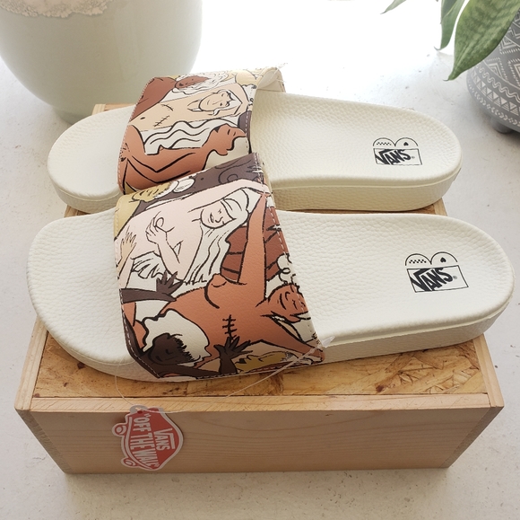 SOLD Vans Slides Breast Cancer Awareness - Picture 3 of 8